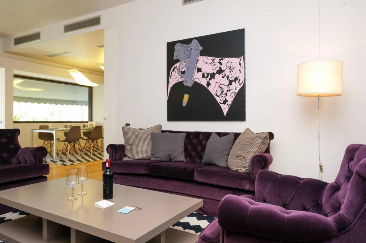 Urban Luxury Homm Apt. In Deinokratous Str. Apartment Athens Ngoại thất bức ảnh