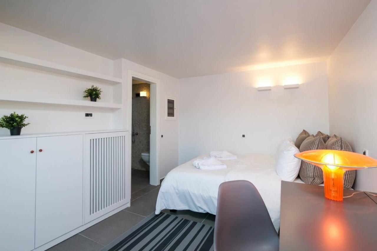 Urban Luxury Homm Apt. In Deinokratous Str. Apartment Athens Ngoại thất bức ảnh