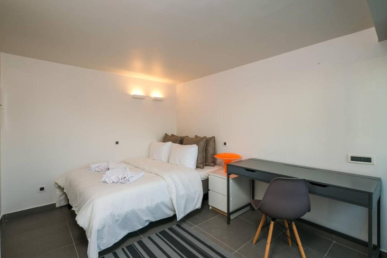 Urban Luxury Homm Apt. In Deinokratous Str. Apartment Athens Ngoại thất bức ảnh