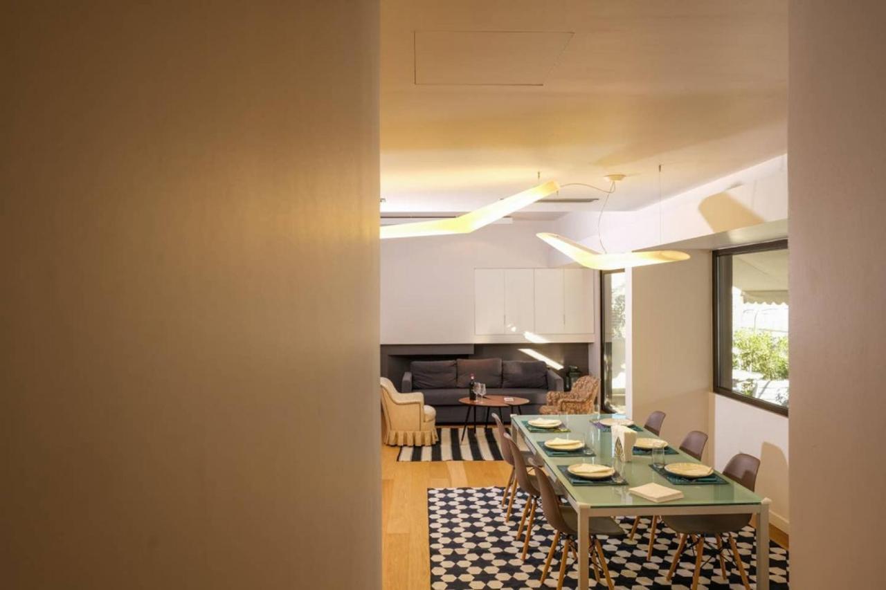 Urban Luxury Homm Apt. In Deinokratous Str. Apartment Athens Ngoại thất bức ảnh