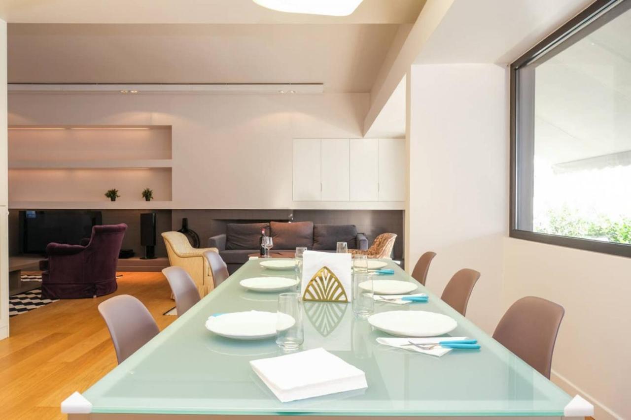 Urban Luxury Homm Apt. In Deinokratous Str. Apartment Athens Ngoại thất bức ảnh